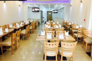 restaurant restaurant